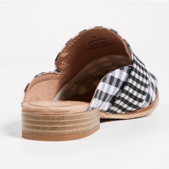 Free People At Ease Loafer Mule Checked Gingham Black White Tan EU 37 US 7 - Picture 6 of 16